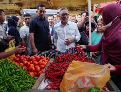 Menteri Perdagangan Tinjau Ketersediaan dan Harga Barang Kebutuhan Pokok di Batam