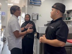 Menparekraf Sandiaga Uno Apresiasi Alumni Poltekpar Bandung Buka Restoran di Dubai