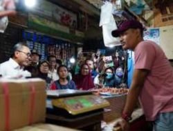 Mendag Zulkifli Hasan Tinjau Pasar Tambun