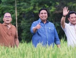 Bupati Maros Dampingi PJ. Gubernur Sulsel Tinjau Pembangunan Lapangan Sepakbola