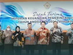 Wakil Bupati Maros Menerima Hasil Penilaian LKPD Tahun 2023