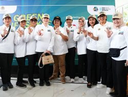 Menteri Lingkungan Hidup dan Kehutanan Memimpin Aksi Bersih Negeri Serentak