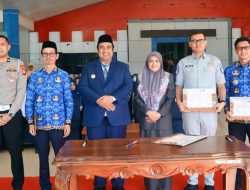 Bupati Maros Teken Sejumlah MoU di Sela Upacara Harkitnas ke-116