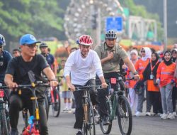Presiden Jokowi Ikut CFD di Bundaran HI