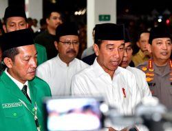 Presiden Joko Widodo Batalkan Kenaikan Uang Kuliah Tunggal di Perguruan Tinggi Negeri