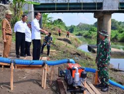 Presiden Jokowi Tinjau Pelaksanaan Pompanisasi untuk Atasi Kekeringan di Jawa Tengah