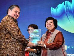 KLHK Raih Penghargaan Atas Implementasi Kebijakan Satu Peta SIGAP