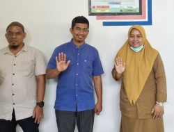 Kunjungan Manajer S.R. Yamali TB Sulawesi Selatan ke Pengelola TB Puskesmas Mandai