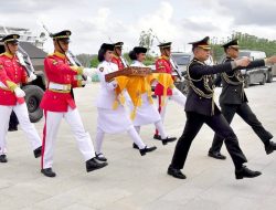 Duplikat Bendera Merah Putih dan Teks Proklamasi Tiba di Istana Negara IKN