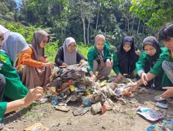 Brand Audit di Sungai Balantieng, Temukan 4 Perusahan Pencemar Sachet Terbanyak