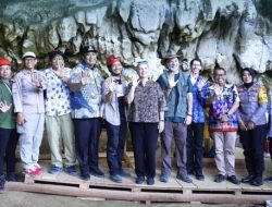 Bupati Maros Bersama Tim UNESCO Global Geopark Dampingi Konjen Australia Kunjungan Kerjan Maros