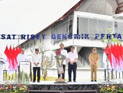 Presiden Joko Widodo Resmikan Pusat Riset Genomik Pertanian di Humbang Hasundutan