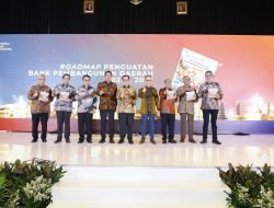 OJK Luncurkan Roadmap Penguatan BPD 2024-2027