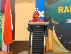 Dr. Hj. Syamsidar Al Murad Sampaikan Orasi Ilmiah di Wisuda STAI DDI Maros