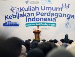 Mendag Budi Kenalkan Tiga Program Prioritas Terbaru dari Kemendag kepada Generasi Muda di UNS