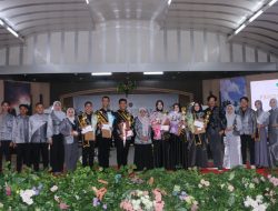 Juara dan Finalis Duta Anti Narkoba Maros 2024 dapat Piagam BNN Sulsel