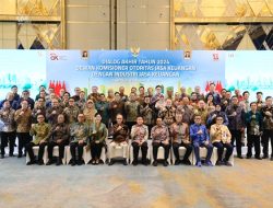 Dialog Akhir Tahun 2024 OJK Bahas Kontribusi Industri Jasa Keuangan