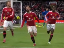 Manchester United Kalahkan Rangers dengan Skor 2-1