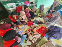 Mahasiswa KKNT UNHAS Laksanakan Program Digitalisasi UMKM di Desa Sudirman