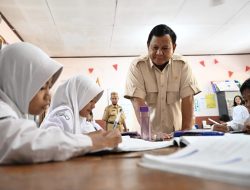 Presiden Prabowo Tinjau Program Makan Bergizi Gratis