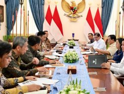 Presiden Prabowo Dorong Deregulasi dan Penguatan Industri Padat Karya