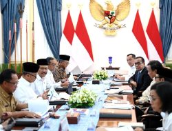 Presiden Prabowo Bahas Pengembangan Sekolah Rakyat dalam Rapat Terbatas