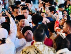 Ribuan Warga Padati Istana Kepresidenan Jakarta dalam Gelar Griya Idulfitri 1446 Hijriah