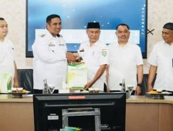 Bupati Maros Serahkan Blangko SPPT dan DHKP, Upaya Meningkatkan Kesadaran Pajak