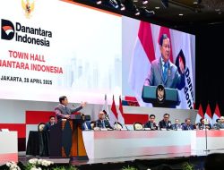 Presiden Prabowo Tegaskan Arah Baru BUMN di Town Hall Danantara Indonesia 2025