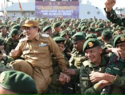 Wabup Maros Hadiri Upacara Penyambutan Satgas Pamtas RI-PNG Yonif 432/WSJ Kostrad