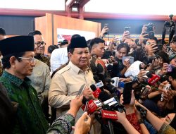 Presiden Prabowo Lepas Keberangkatan Jemaah Haji Indonesia, Resmikan Terminal Khusus di Bandara Soetta