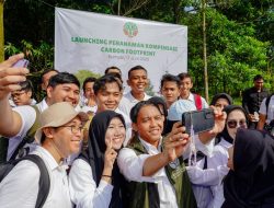 Kementerian Kehutanan Tanam Ribuan Pohon untuk Kompensasi Jejak Karbon