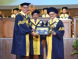 Mendikdasmen Abdul Mu’ti Terima Anugerah Konservasi 2025 dari UNNES
