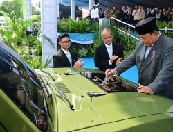 Presiden Prabowo Resmikan Peluncuran Kendaraan Listrik Taktis “PANDU” Produksi PT Pindad