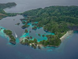 Pemerintah Tegaskan Keamanan Wisatawan di Raja Ampat Tetap Terjaga