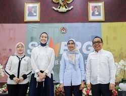 Menko PMK Pratikno Ajak Masyarakat Pilih Hidup Sehat