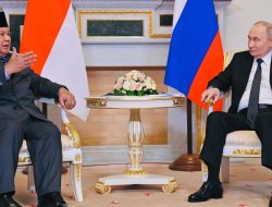 Presiden Prabowo Bertemu Presiden Putin di St. Petersburg