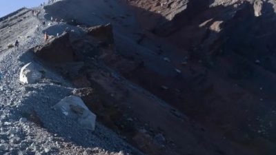 Jenazah Turis Brasil Tewas di Rinjani Berhasil Dievakuasi
