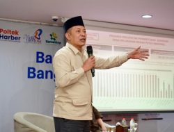 Wamenkop Ferry Dorong Kopontren Jadi Pusat Bisnis Kopdes/Kel Merah Putih