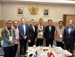 Menperin Agus Promosikan Batik di Ajang Internasional