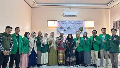 UMI Makassar dan Kemendikbudristek Latih PKK Desa Damai Olah Gummy Sayuran
