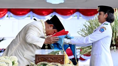 Bianca dan Paskibraka Sukses Kibarkan Sang Merah Putih di Istana Merdeka