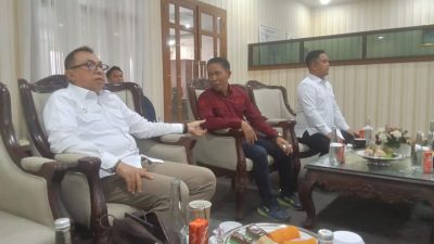 Bahas Perlindungan Purna PMI, Wamen Dzulfikar Kunjungi Kabupaten Maros