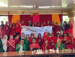 LPkM UMI Edukasi PKK Tamalanrea Jaya Olah Jelantah Jadi Sabun