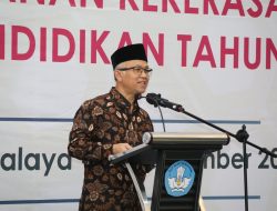 Wamendikdasmen: “Guru yang Jujur Adalah Buku Pelajaran Terbaik”