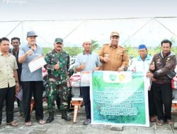 Bupati Maros Serahkan 80 Unit Alat Pertanian untuk Kelompok Tani