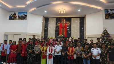 Malam Natal Aman dan Kondusif, Banser Maros Laksanakan Pengamanan di Dua Gereja
