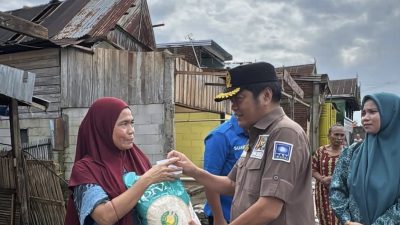Irfan AB Kunjungi Korban Angin Puting Beliung di Kecamatan Bontoa