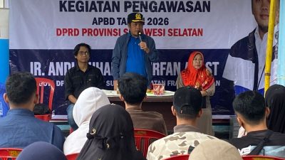 Irfan AB Serahkan Bantuan Mesin Jahit Saat Menggelar APBD Pengawasan