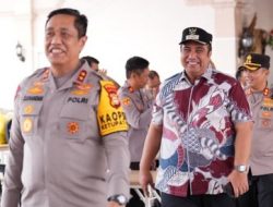 Bupati Maros Dampingi Kapolda Sulsel Pantau Layanan Idul Fitri di Objek Wisata